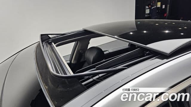 Hyundai Genesis DH Premium, 2016 18