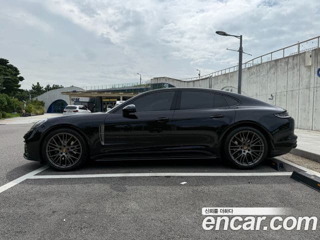 Porsche Panamera (971) 2.9 AWD Platinum Edition, 2024 3