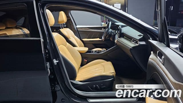 Kia K5 3세대 Signature, 2020 10