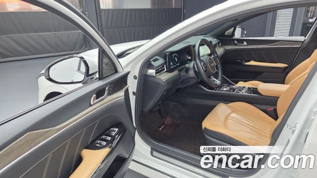Kia K5 гибрид 3세대 Signature, 2023 10