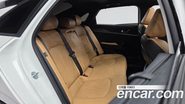 Kia K5 гибрид 3세대 Signature, 2023 12