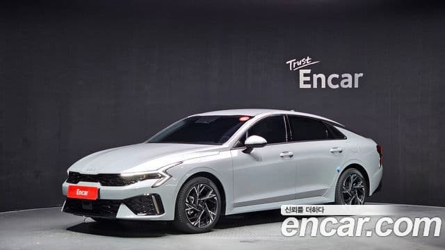 Kia The / новый New K5 гибрид 3세대 Noblesse, 2026 1