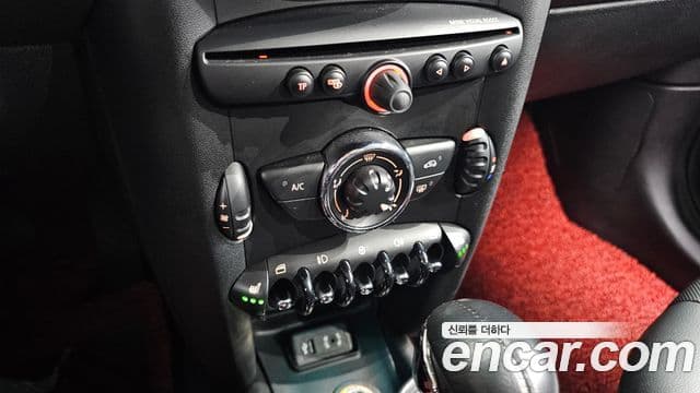 Mini Cooper D 2세대, 2013 15