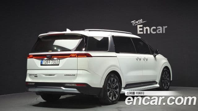 Kia Carnival 4세대 Signature, 2021 2
