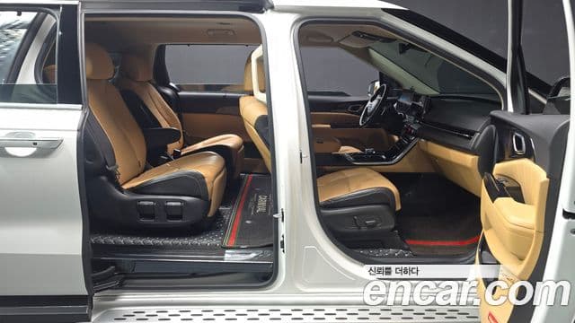 Kia Carnival 4세대 Signature, 2021 11