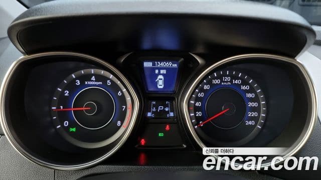 Hyundai Avante MD Premier, 2012 8