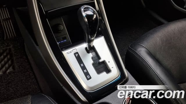 Hyundai Avante MD Premier, 2012 9