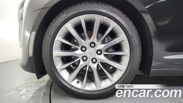 Cadillac CT6 2.0 турбо, 2018 все фото