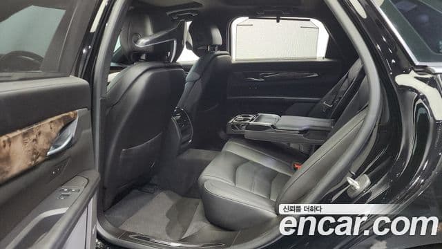 Cadillac CT6 2.0 турбо, 2018 11