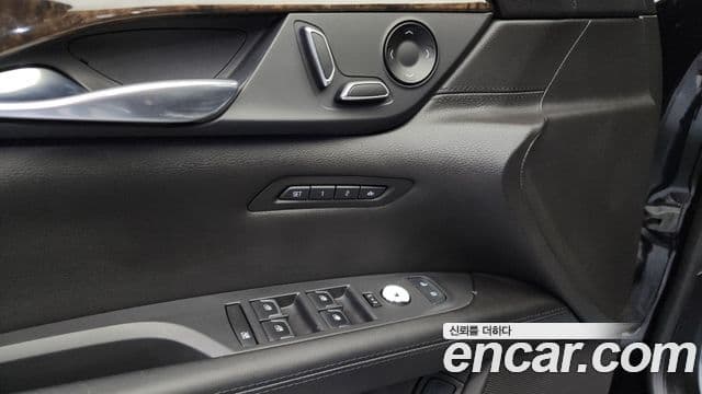 Cadillac CT6 2.0 турбо, 2018 12