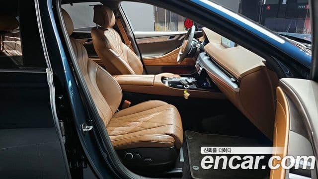 Genesis G80 (RG3) бензин 2.5 турбо AWD, 2022 10