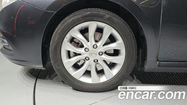 Renault Korea(Samsung) SM7 Nova LPLI 2.0 LPe для людей с инвалидностью, 2016 все фото