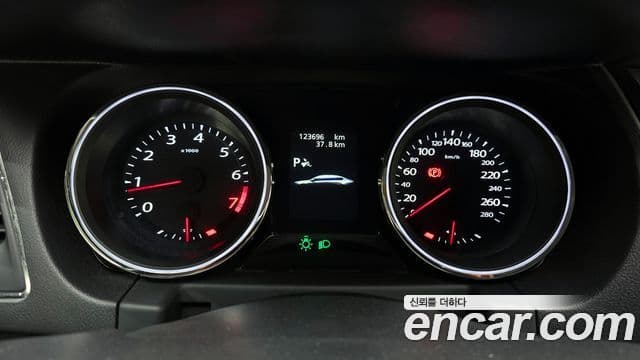 Renault Korea(Samsung) SM7 Nova LPLI 2.0 LPe для людей с инвалидностью, 2016 8