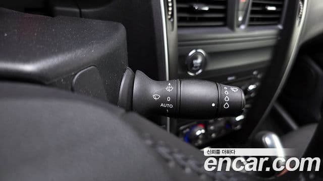 Renault Korea(Samsung) SM7 Nova LPLI 2.0 LPe для людей с инвалидностью, 2016 19