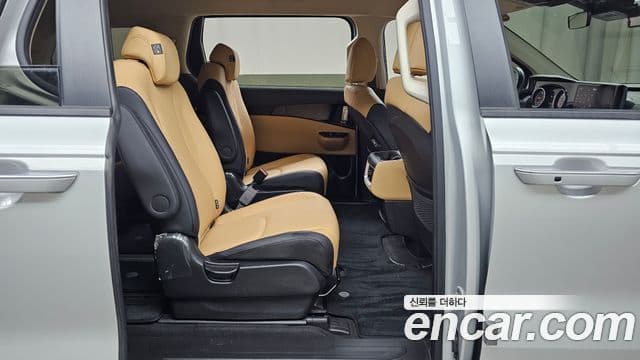 Kia Carnival 4세대 Prestige, 2023 12