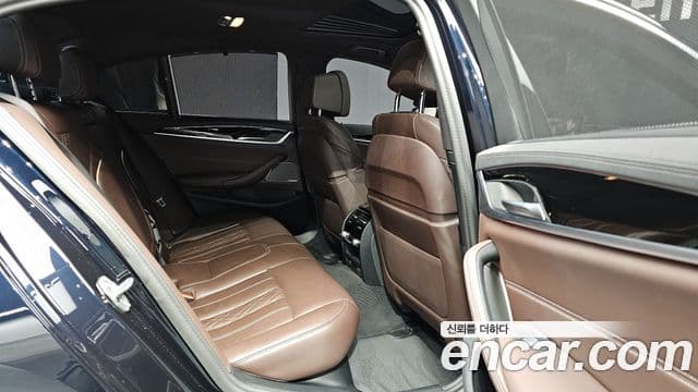 BMW 5시리즈 (G30) 530e M Sport, 2023 11