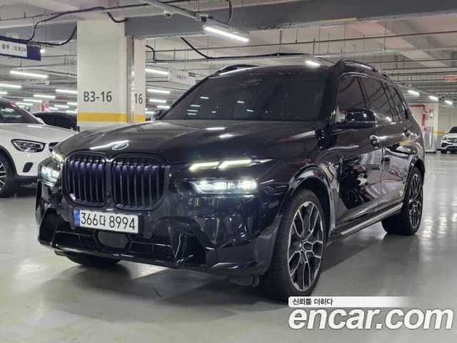 BMW X7 (G07) xDrive 40i M Sport 6인승, 2024 1
