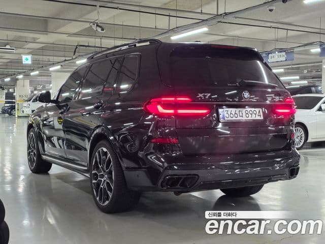 BMW X7 (G07) xDrive 40i M Sport 6인승, 2024 6