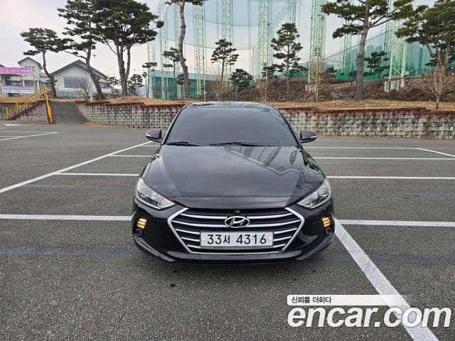 Hyundai Avante AD 1.6 GDI Value Plus, 2018 1