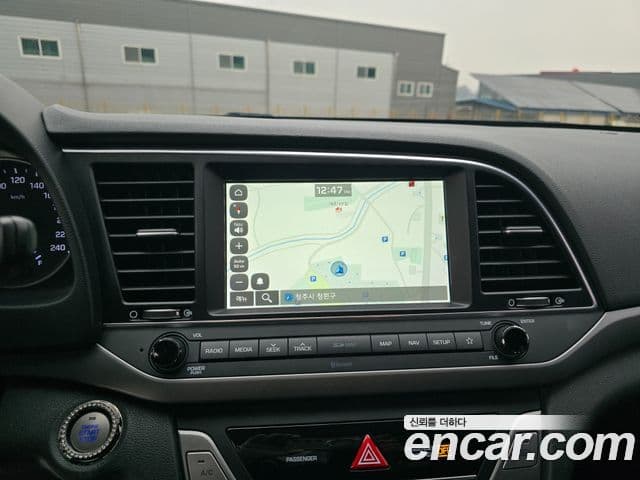 Hyundai Avante AD 1.6 GDI Value Plus, 2018 12