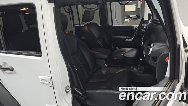 Jeep Wrangler (JK) 3.6 Rubicon 4도어, 2016 10