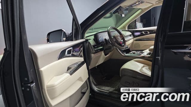 Kia Carnival 4세대 Signature, 2023 10