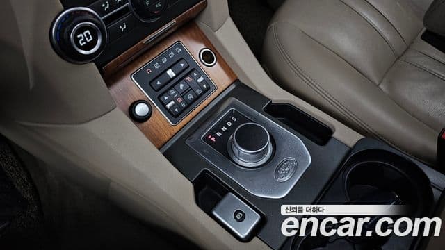 Land Rover Discovery 4 3.0 SDV6 SE, 2016 9