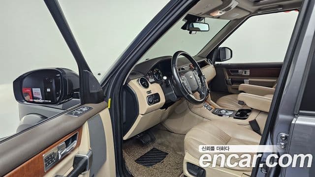 Land Rover Discovery 4 3.0 SDV6 SE, 2016 10