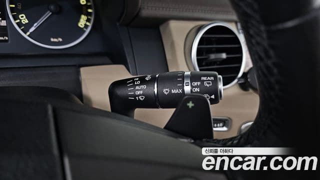 Land Rover Discovery 4 3.0 SDV6 SE, 2016 15