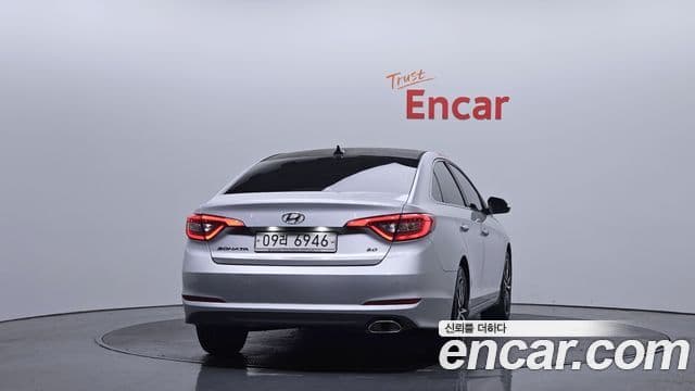 Hyundai LF Sonata Premium, 2017 4