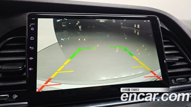 Hyundai LF Sonata Premium, 2017 16