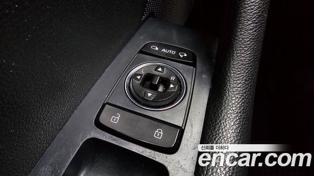 Hyundai LF Sonata Premium, 2017 19