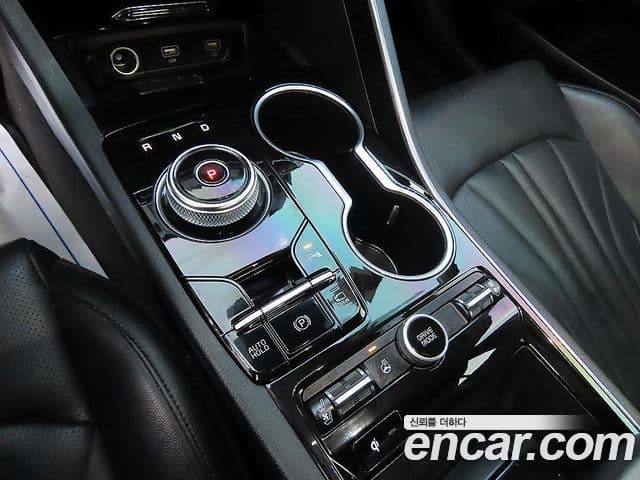 Kia K5 гибрид 3세대 Signature, 2020 11