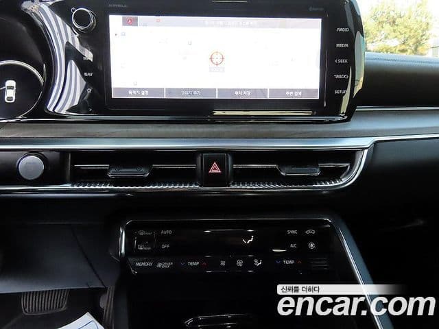 Kia K5 гибрид 3세대 Signature, 2020 13