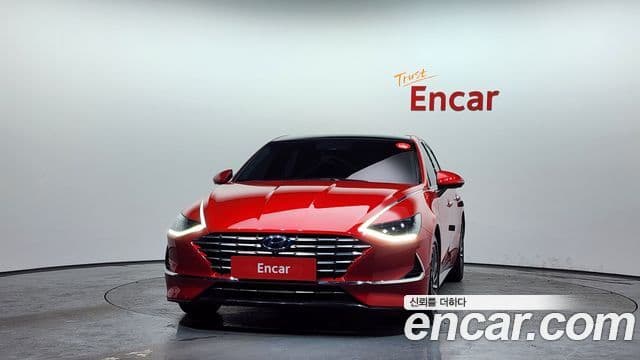 Hyundai Sonata гибрид (DN8) Millennial, 2020 3