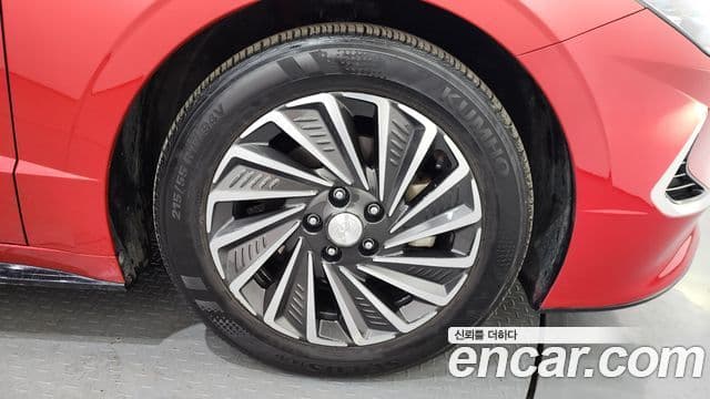 Hyundai Sonata гибрид (DN8) Millennial, 2020 все фото