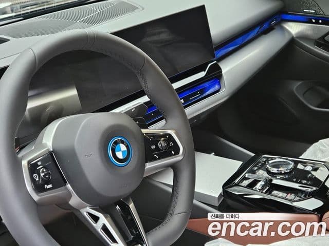 BMW 5시리즈 (G60) 530e xDrive M Sport, 2026 все фото