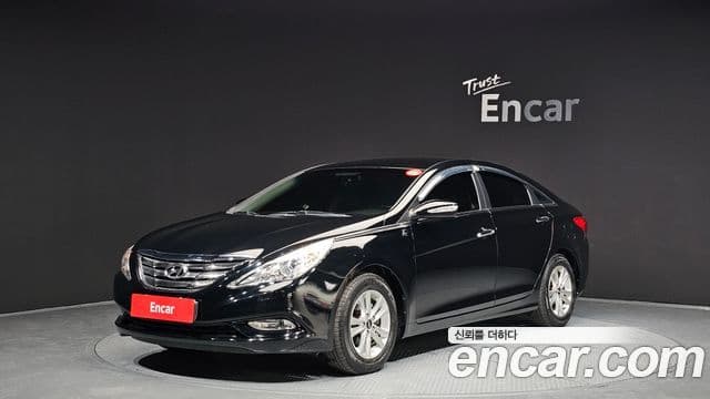 Hyundai YF Sonata люксовая версия, 2010 1