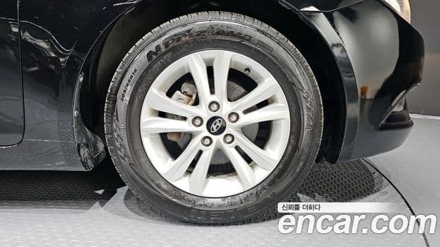 Hyundai YF Sonata люксовая версия, 2010 все фото