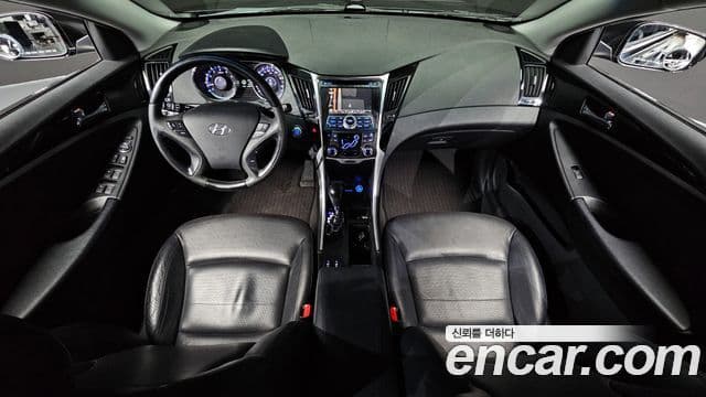 Hyundai YF Sonata люксовая версия, 2010 7