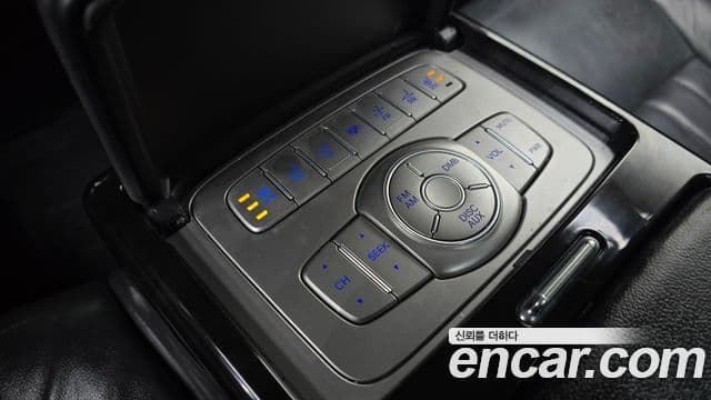 Hyundai Genesis VIP팩, 2012 19