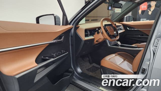 KG모빌리티(SsangYong) Torres T7, 2023 10