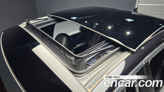 Genesis G90 (RS4) бензин 3.5 турбо e-S/C AWD, 2023 17