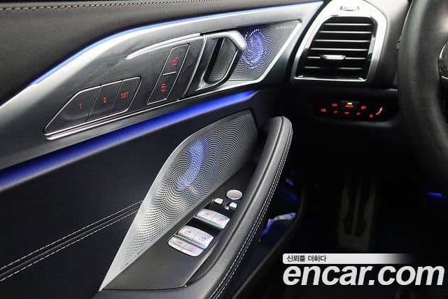 BMW 8시리즈 (G15) M850i xDrive Gran Coupe, 2023 17