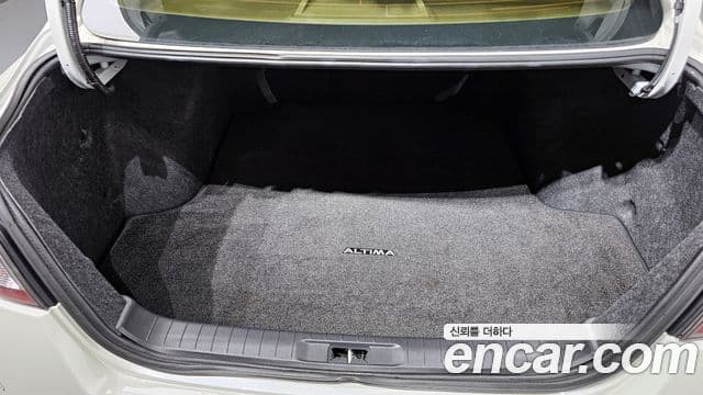 Nissan 알티마 L33, 2016 20