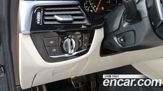 BMW 5시리즈 (G30) 530i xDrive M Sport Plus, 2019 18