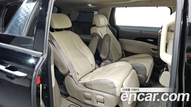 Kia Carnival 4세대 Signature, 2021 12