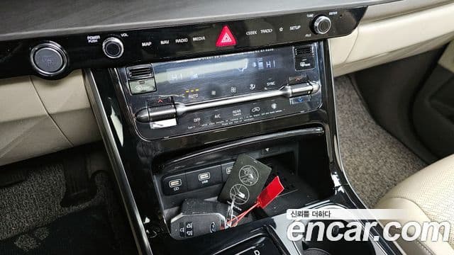 Kia Carnival 4세대 Signature, 2021 16