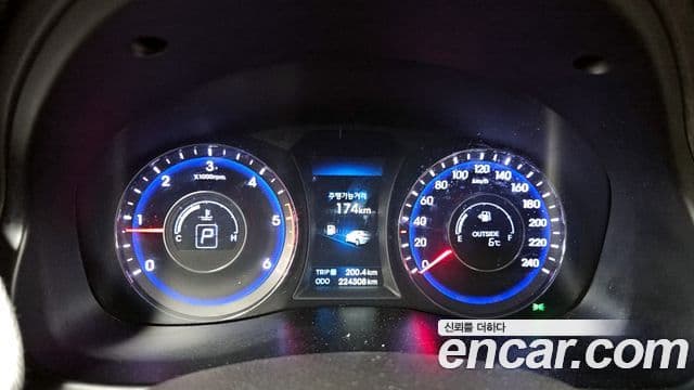 Hyundai i40 PYL, 2014 8