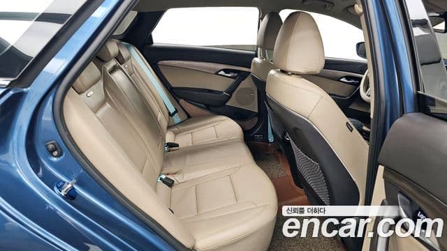 Hyundai i40 PYL, 2014 12